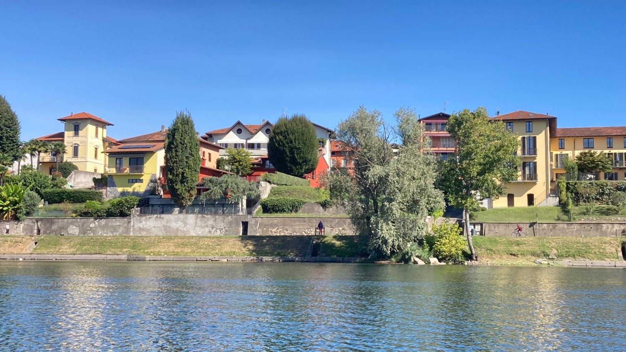 Your Place By The Lake - Near Leonardo Academy, Mxp Sesto Calende Exteriér fotografie